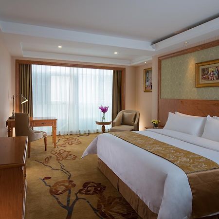 Vienna Hotel Xi'An Railway Station מראה חיצוני תמונה